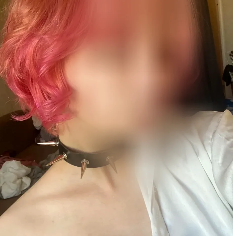 Corinna, 19