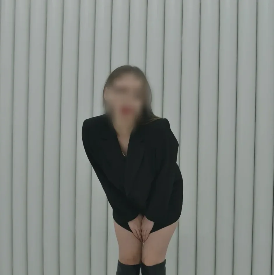 Marina, 21